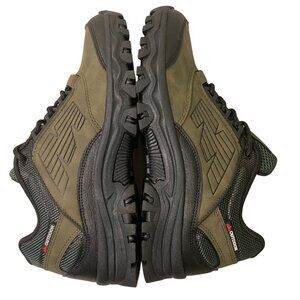 Mens Outdoor Hiking Shoes Size 7 Green & Black Trail-Ready Sneakers With Bumpy S